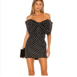 Bardot bow dress that’s sold out everywhere! Never worn